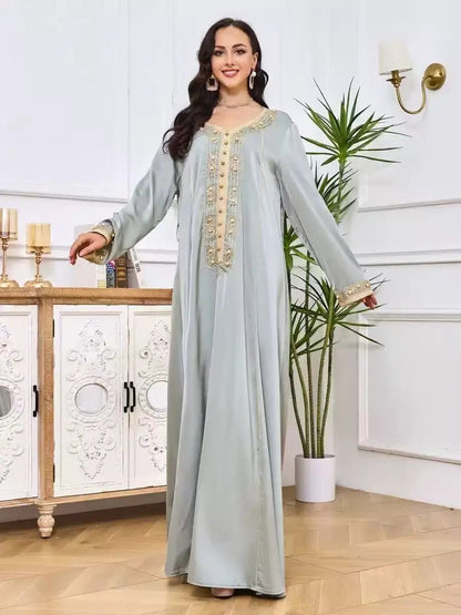 Dubai Women's Traditional Muslim Dress with Embroidered Diamond Fashionable Temperament Robe From Middle East Cross Border.