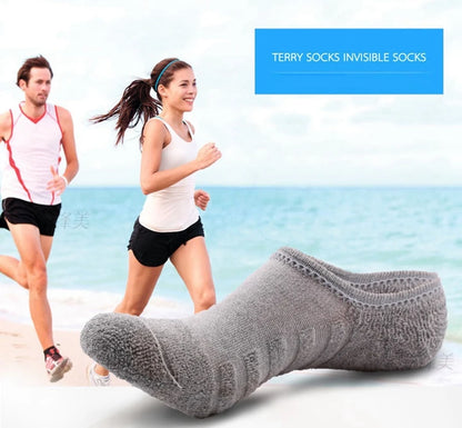 5 Pairs/Lot Men's Fashion Towel Bottom Boat Socks Cotton Sport Sweat Breathes Silicone Anti-Slip Invisible Socks Plus Size 41-45.