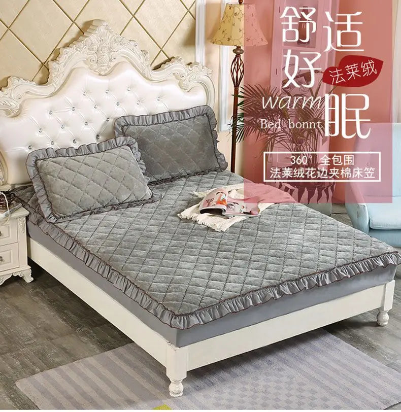 Fashion Flannel Bed Fitted Sheet Quilted Mattress Cover Soft and Comfortable Lace Fit Elastic Band Bed Sheet.