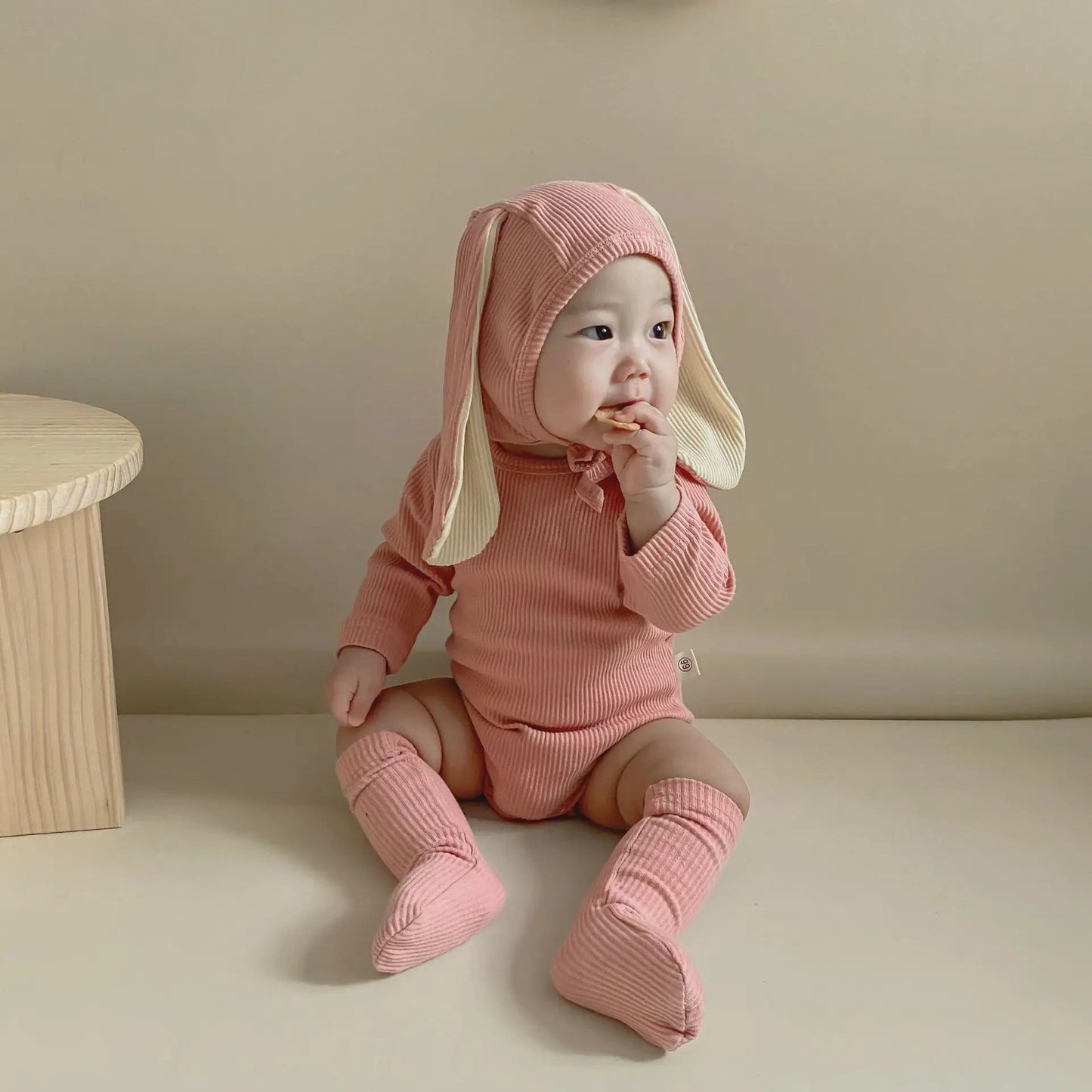 4PCS Sommer Infant Neugeborenes Baby Jungen Mädchen Bodys Niedlichen Hasen Ohr Bodys Hut und Schwänze Baby Kleidung Overall Outfits.