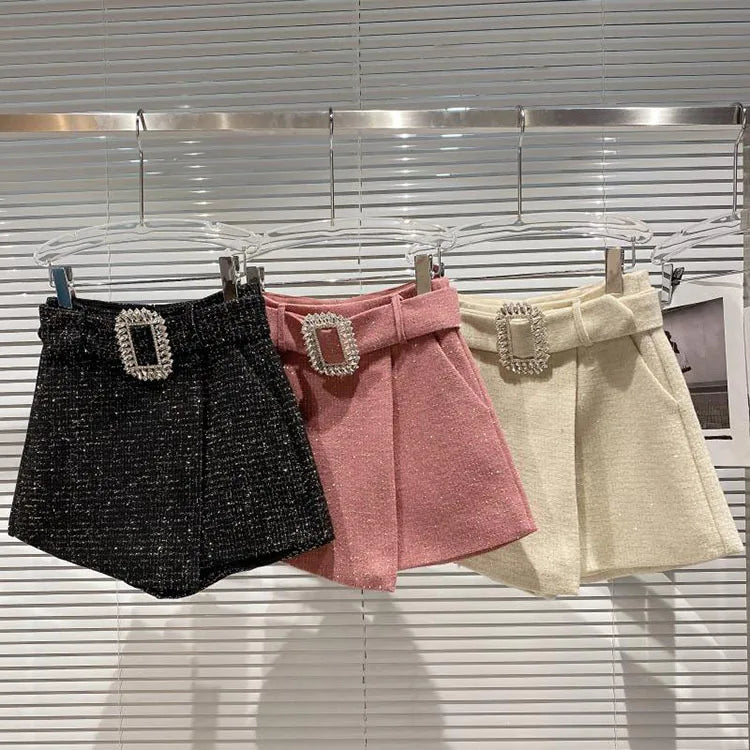 2022 Spring Autumn New shiny sequins Plaid Shorts with Belt for Lady Rhinestone Bright Silk Tweed Folding Short Boots Women.