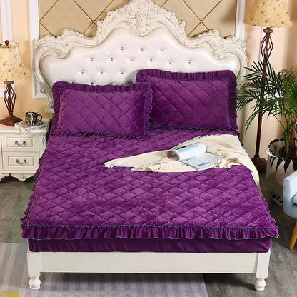 Fashion Flannel Bed Fitted Sheet Quilted Mattress Cover Soft and Comfortable Lace Fit Elastic Band Bed Sheet