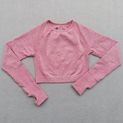 Seamless Yoga Crop Top For Women Long Sleeve Gym Workout Tops with Thumb Holes Sports Running Shirt Women Sportswear.