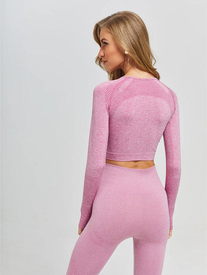 Women Seamless Long Sleeve Crop Top Yoga Shirts with Thumb Hole Running Fitness Workout Gym Sports Top Shirts Sportswear.