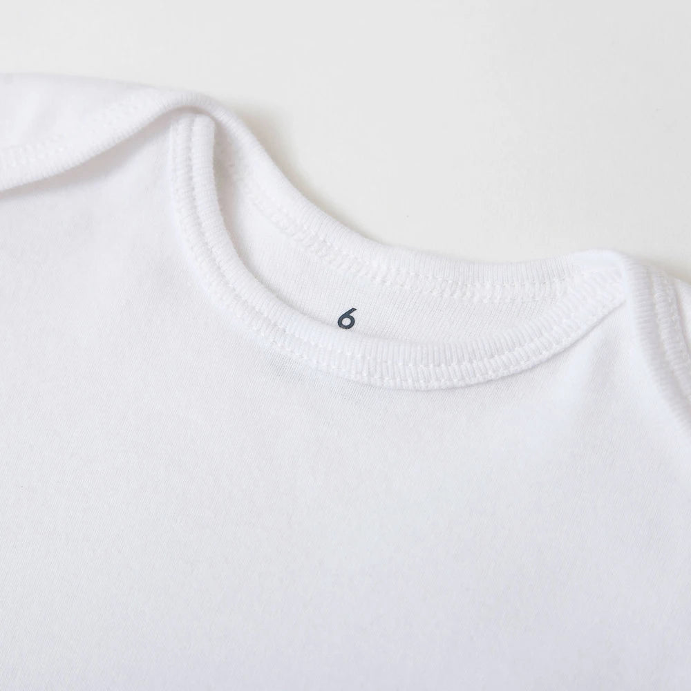 Meine Tante liebt mich und toller Sommer-Body für Kleinkinder, Hipster-Overall, trendiger Body für Neugeborene.