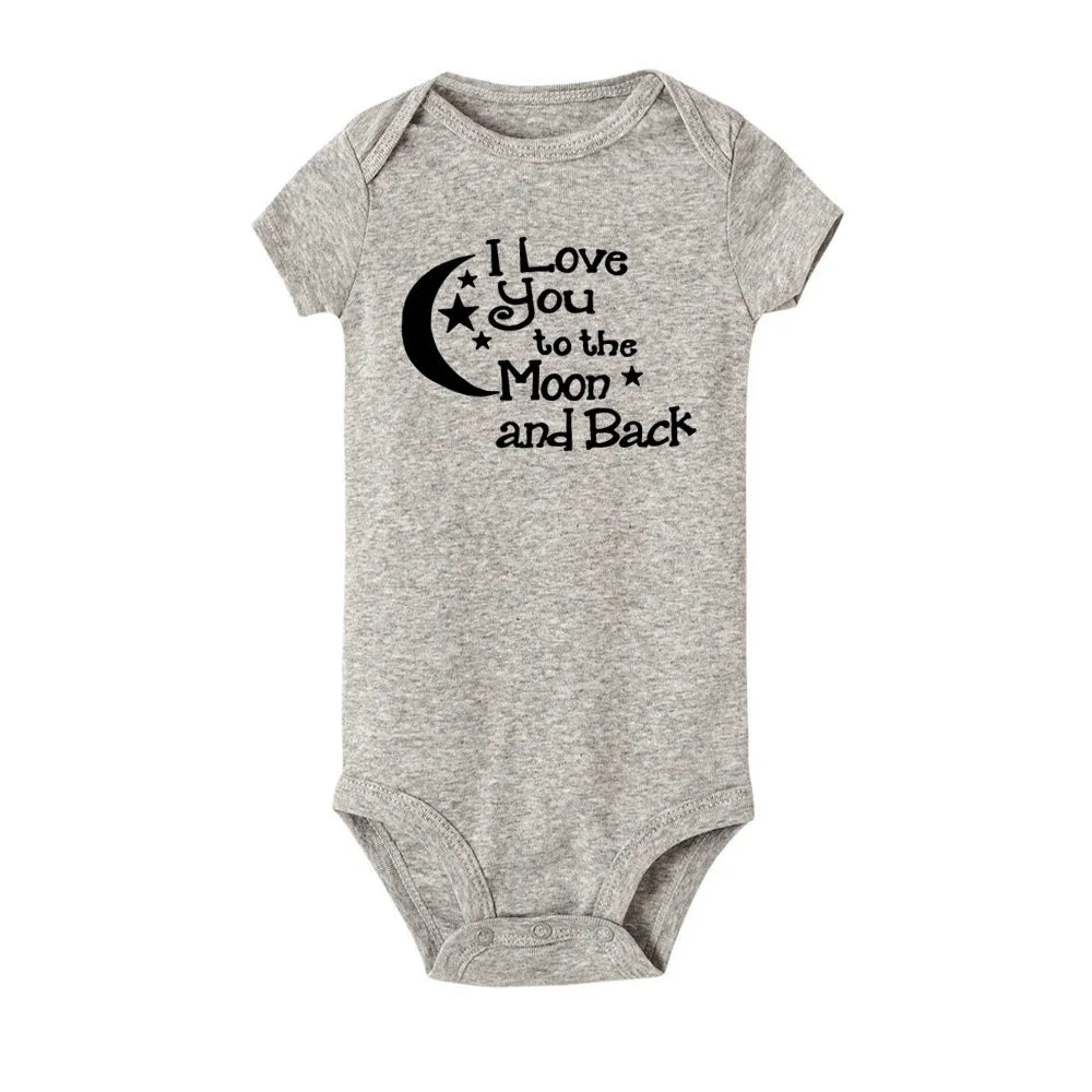 ICH LIEBE DICH ZUM MOND UND ZURÜCK & My Auntie Liebt Mich Gedruckt Jungen Mädchen Infant Playsuits Ein Stück schöne Baby Kid Romper Body.