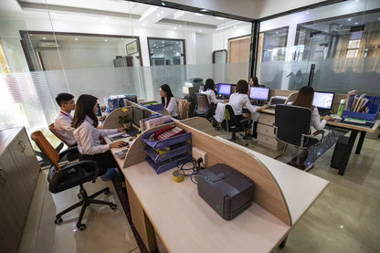 The Latest Styles of Fashionable and Comfortable Men's Shoes in Spring and Autumn.