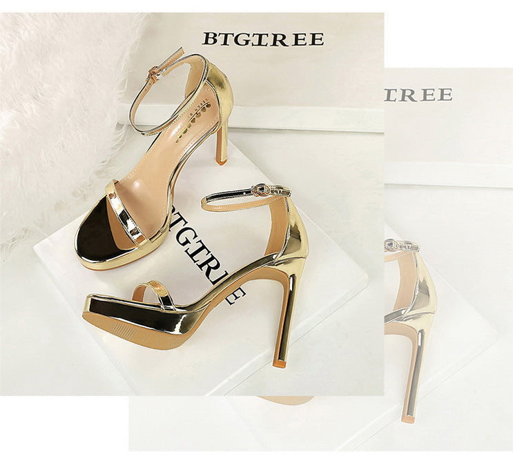 Luxury Women 11 cm Heels Sandals Women pumps Peep Toe High Heels Patent leather Stiletto Lady Sandals Summer Shoes Platform Heel.