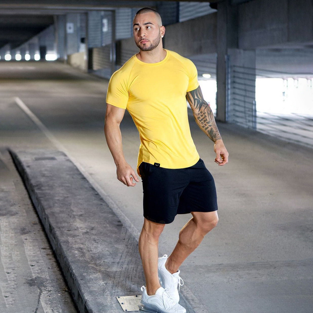 New Fashion Men's Summer Casual Comfortable Tight-Fitting T-Shirt Sports Gym Sportswear Quick-Drying Breathable T Shirt M-3XL
