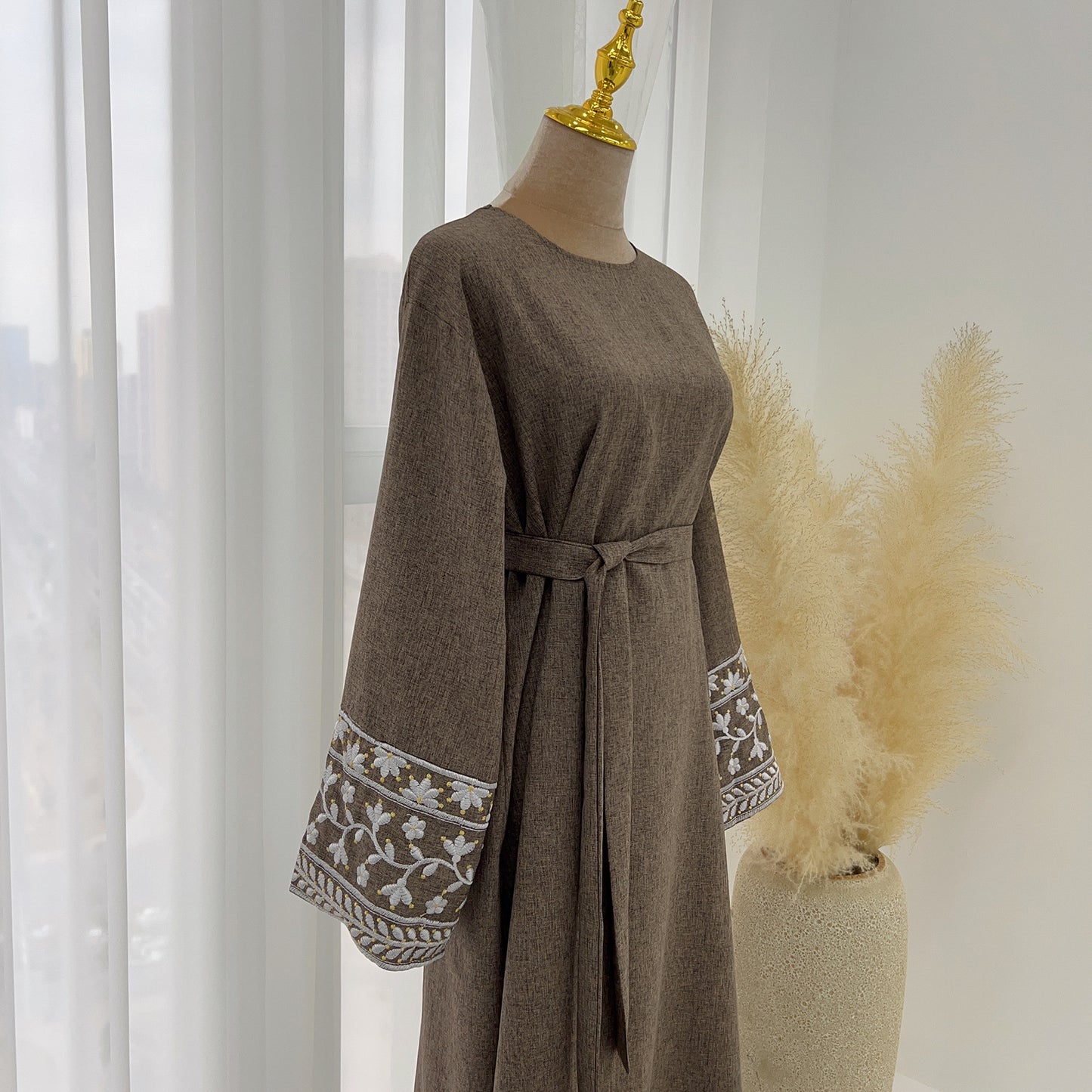 Floral Stickerei Muslimischen Abaya für Frauen Eid Kleid Marokko Ramadan Spitze-up Abayas Kaftan Islam Vestidos Dubai Arabischen Lange robe