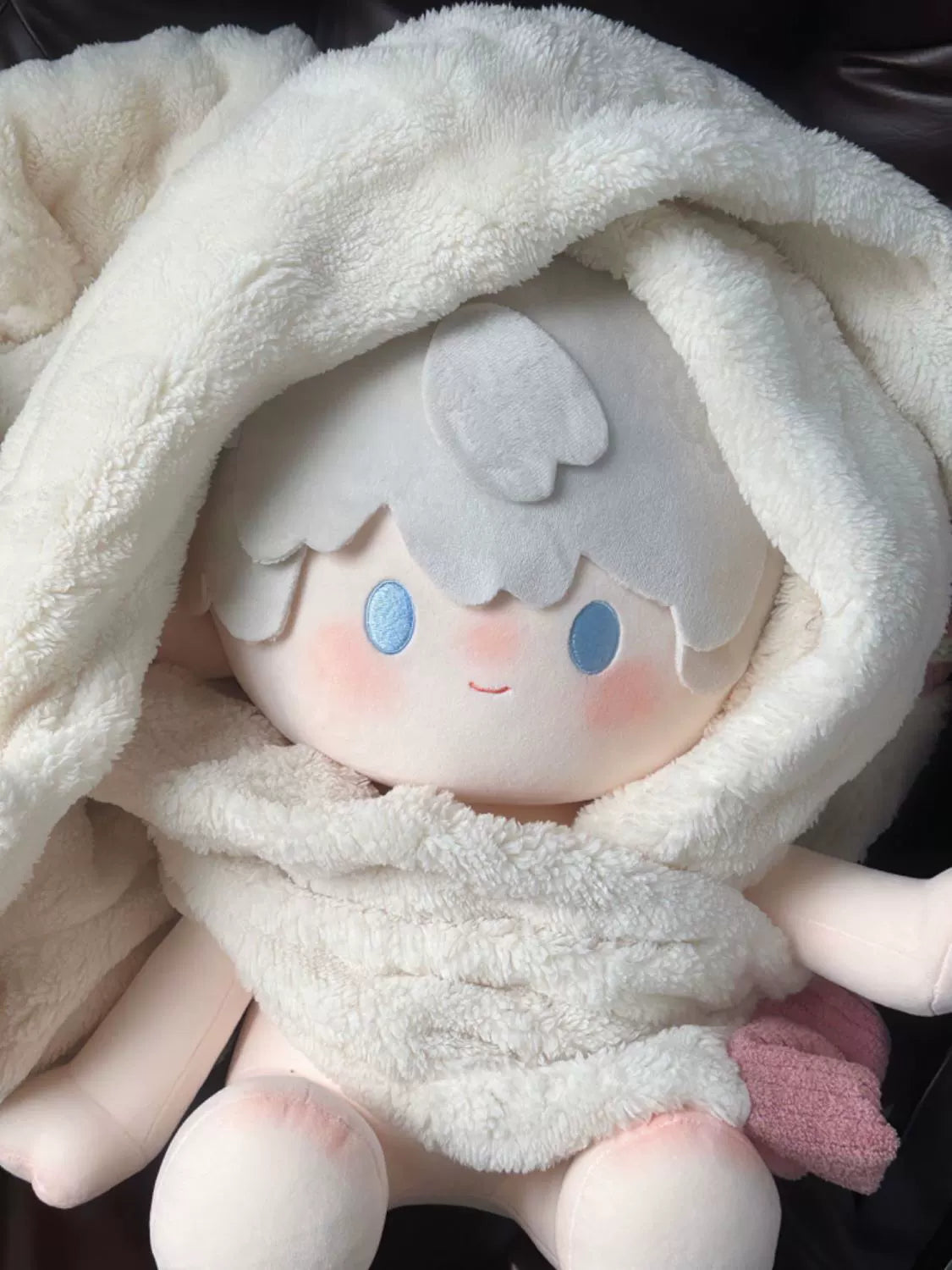 40cm Stuffed Video Game Love and Deepspace Sylus Xavier Rafayel Zayne Plush Cotton Doll With Clothes Pillow Toys Player Gifts.