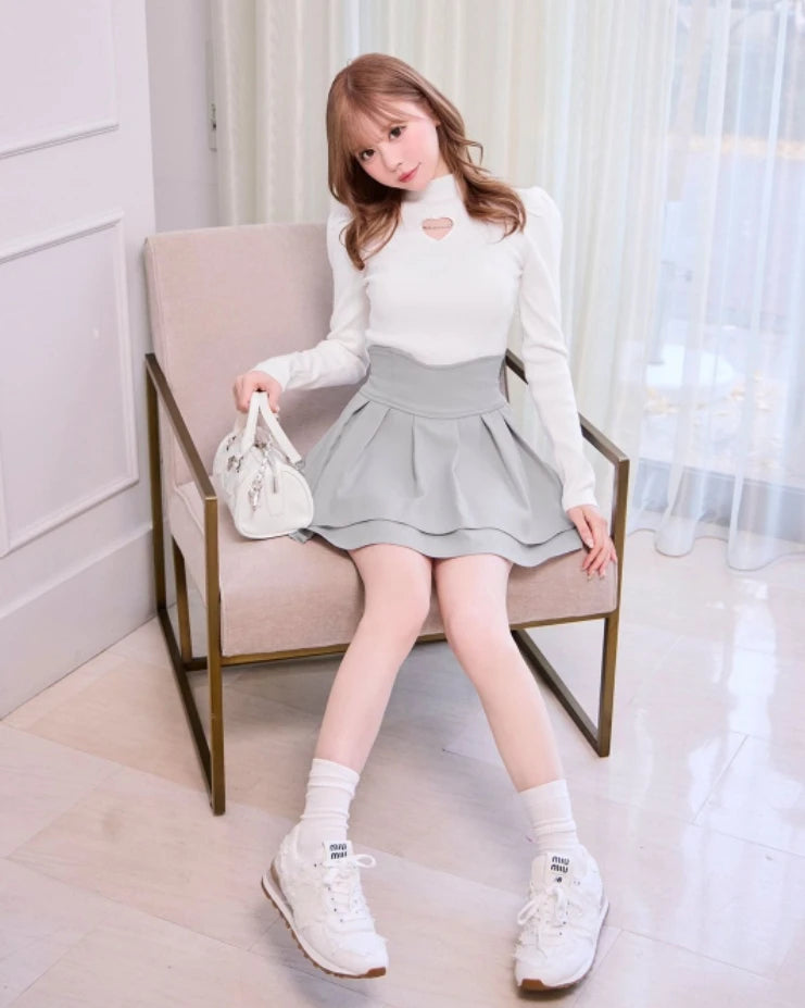 Japanese Lolita Black Skirts Women 2025 Spring Autumn New Radian Waistline Slim Short Pleated Skirt Female Mini Skirt Culottes