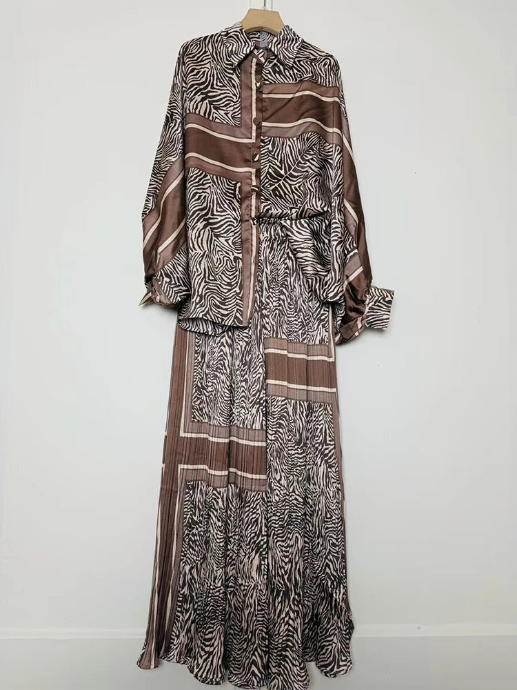 Designer's retro geometric print loose shirt two-piece set for Spring 2025 women's wear + pleated wide-leg pants fashion set.