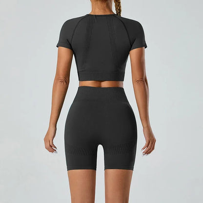 In-stock Women's Yoga Suit Five-piece Set Seamless Fitness Wear For Running Sports Top Leggings From Mainland China.