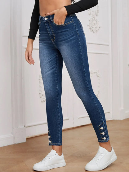 New 2025 Women's Slim Fit Elastic Jeans Nine-Piece Buttoned Bootcut Denim Pants Mid Waist Small Foot/Pencil Jeans.