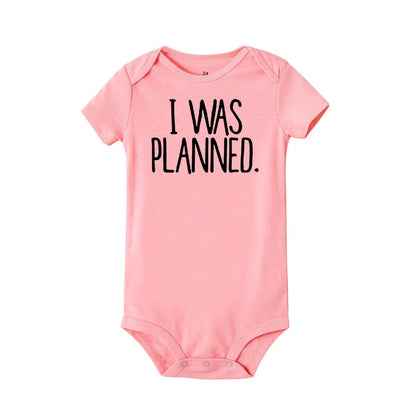 Zwillinge Baby-Body „I Was Planned and I Was A Surprise“ Neugeborenes Kleinkind-Overall Jungen Mädchen Lustige Baby-Outfits Kleinkind-Dusche-Geschenk.