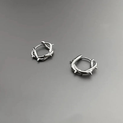 Hiphop Punk Thorn Hoop Earrings for Man Women Classic Piercing Ear Cartilage Tragus Simple Huggie Hoop Rock Jewelry Gift.