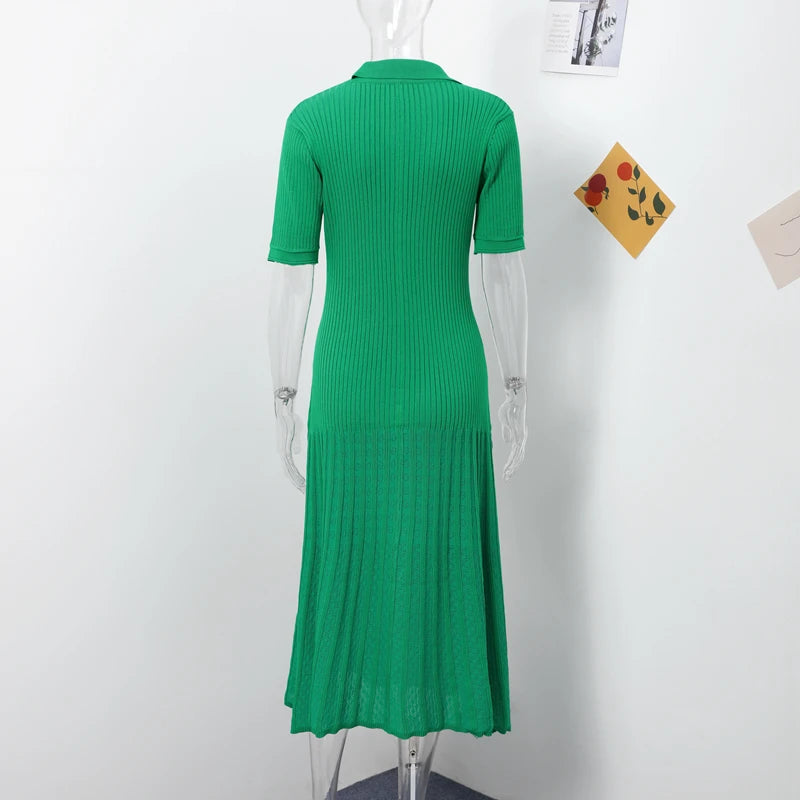 Frauen solide plissierte Saum Patchwork langes Kleid elegante Rundhals ausschnitt kurze Ärmel einreihige Dame Roben 2024 Sommer Streetwear.