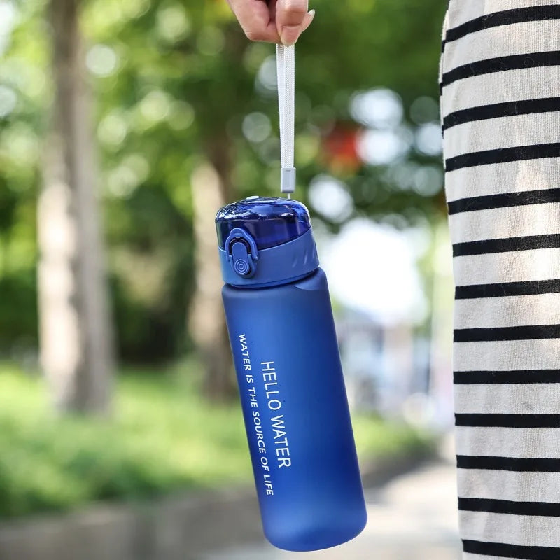 Portable Frosted Cup Reusable Large Capacity Student Outdoor Water Bottle Leak Proof Drinking Water Bottle Fitness Sports Kettle.