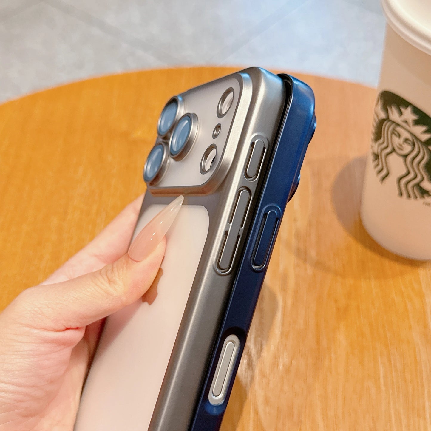 Matte Transparent Phone Case For iPhone 17 Pro Max 17 Pro Plating Frame Lens Film Protection Anti-fall PC Hard Clear Phone Cover.