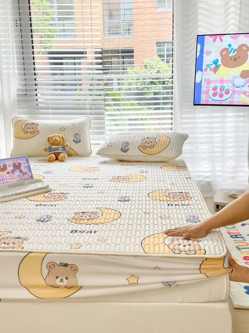 High Quilt Thicken Latex Cooling Mattress Cover Summer Cool Down Soft Bed Mat and Pillowcase Machine Washable Cold Feel Bed Pad.