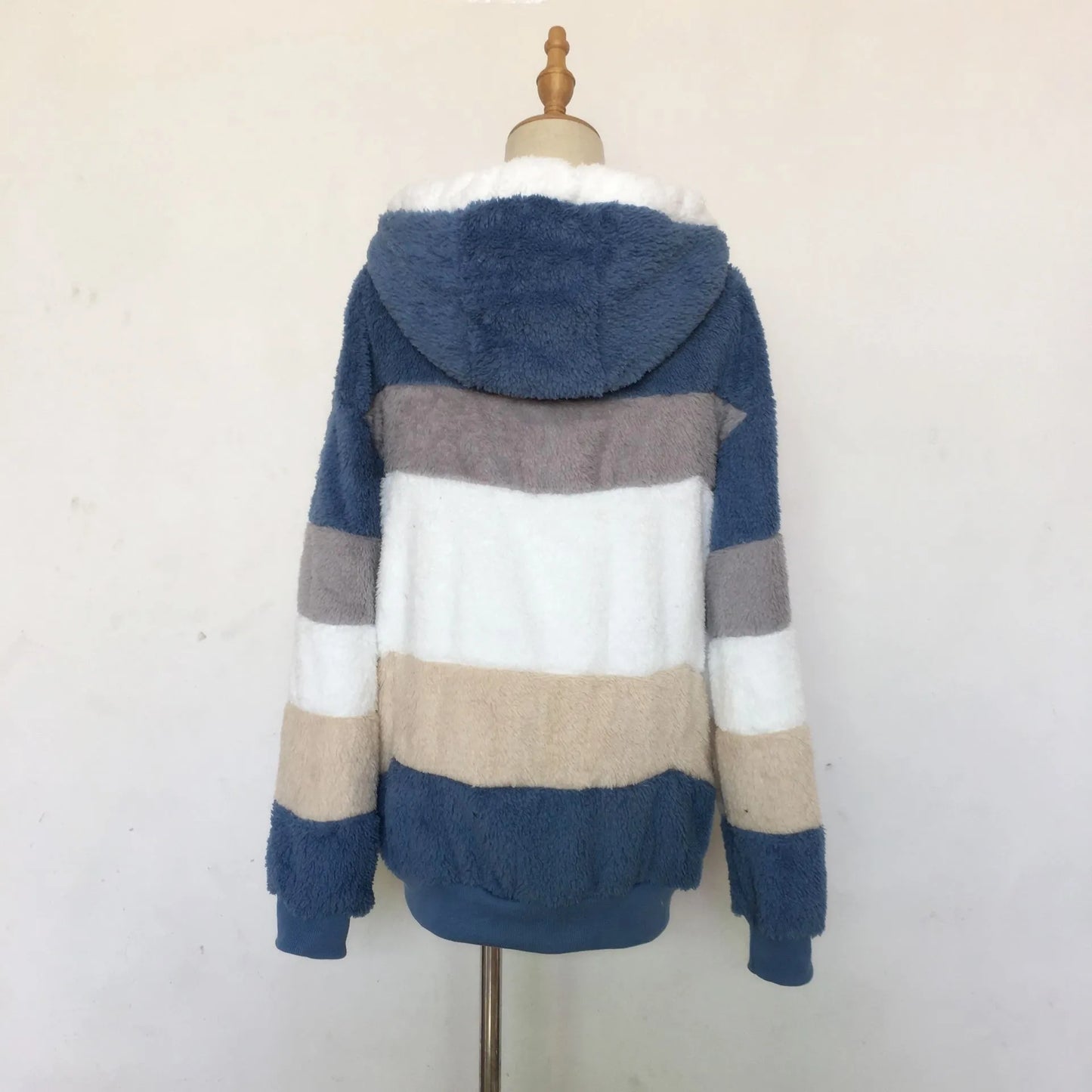 Übergroße Jacke für Frauen 2023 Neue Herbst Winter Warme Plüsch Tasche Mit Kapuze Streetwear Lose Dame Oberbekleidung Mantel Roupas Feminina.