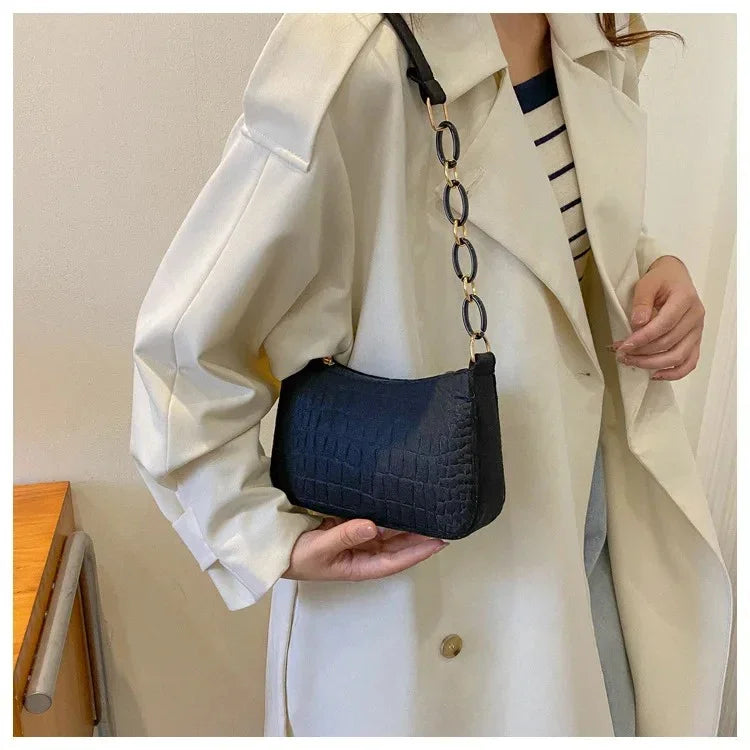 Small Square Bag Lady Felt Armpit Design Luxury Tote Released Fashion Ladies Handbag Under Crescent