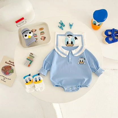 Neugeborenen Baby Strampler Socke Hut 3 stücke Set Cartoon Donald Daisy Ente Kleidung Jungen Mädchen Overall Infant Kurzarm Body k732.