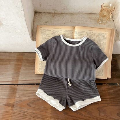 Korean Version Summer Kids Baby Girls Boys Short Sleeve Striped Top Tees +shorts Pants Infant Cute Pure Cotton Clothing Set.