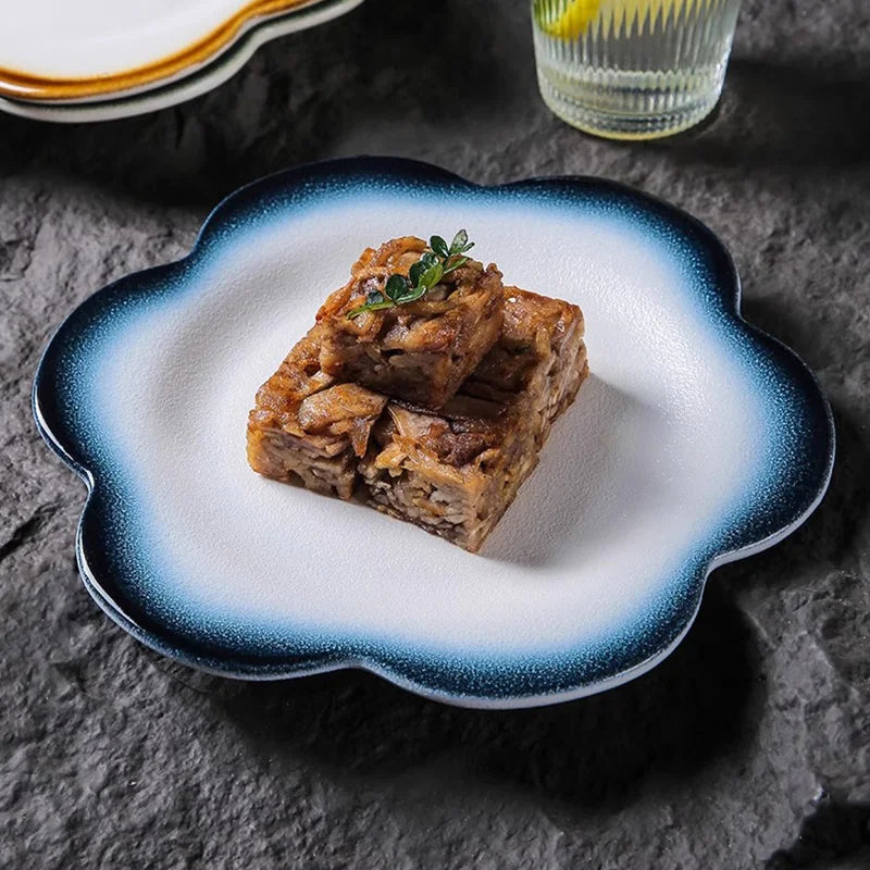 Creative Flower Shape Ceramic Plate Dessert Cake Plate Pasta Dish Sushi Plate Serving Plates Molecular Cuisine Tableware.