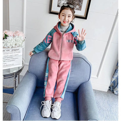 New Winter Keep Warm Girls Clothing Set Padded Lining With Plush Velent Hooded Jacket+Pants 2pcs Suit For 3-12 Years Kids.