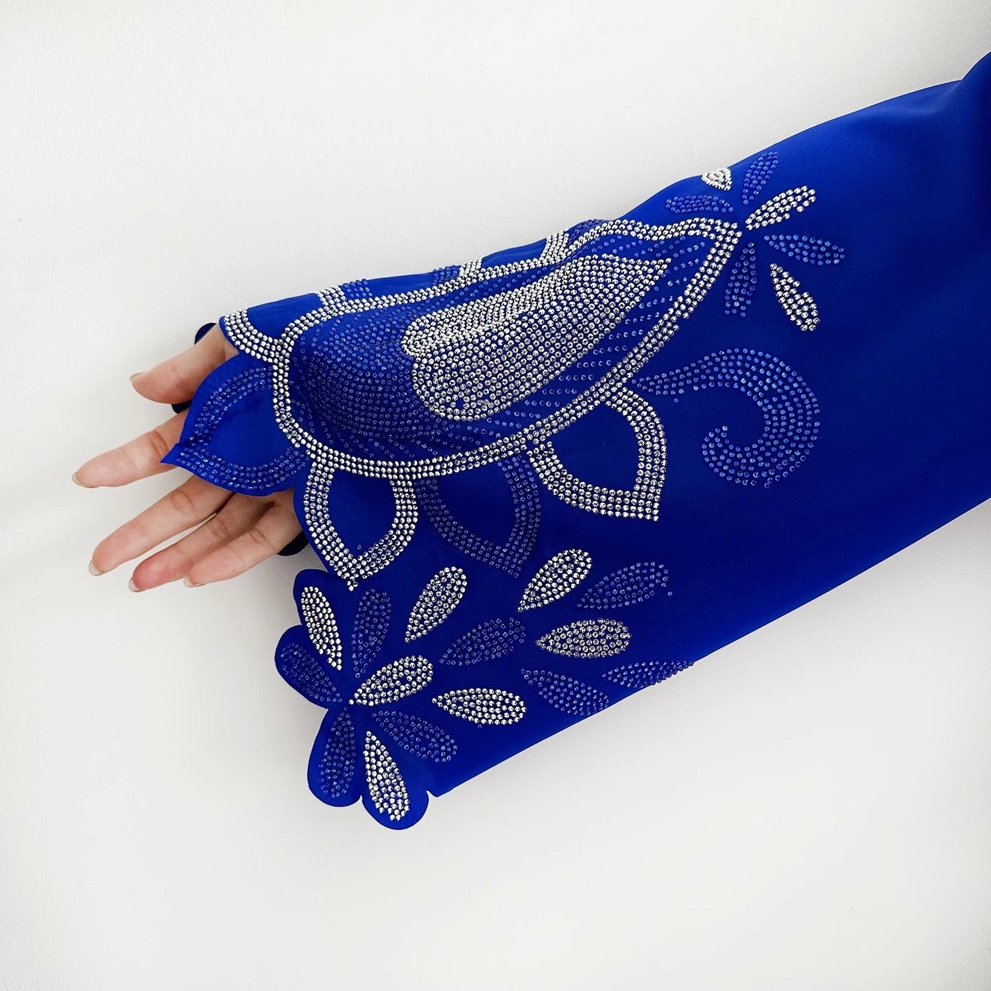 New 2025 Muslim Party Women Abaya Chiffon Diamond Long Sleeve Casual Clothing African Abaya Women Robe Dubai Turkey Islamic Robe.