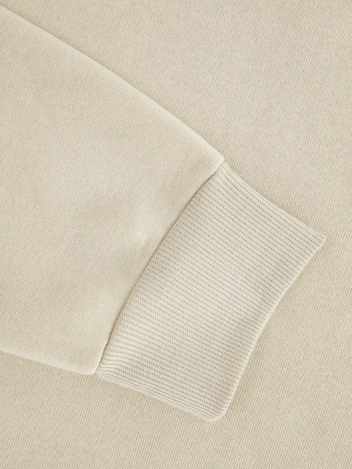 Merry Christmas And The Tree Printing Women Hooded Fashion Warm Comfortable Hooded Round Neck Casual Hoodies Fleece Soft Clothes.