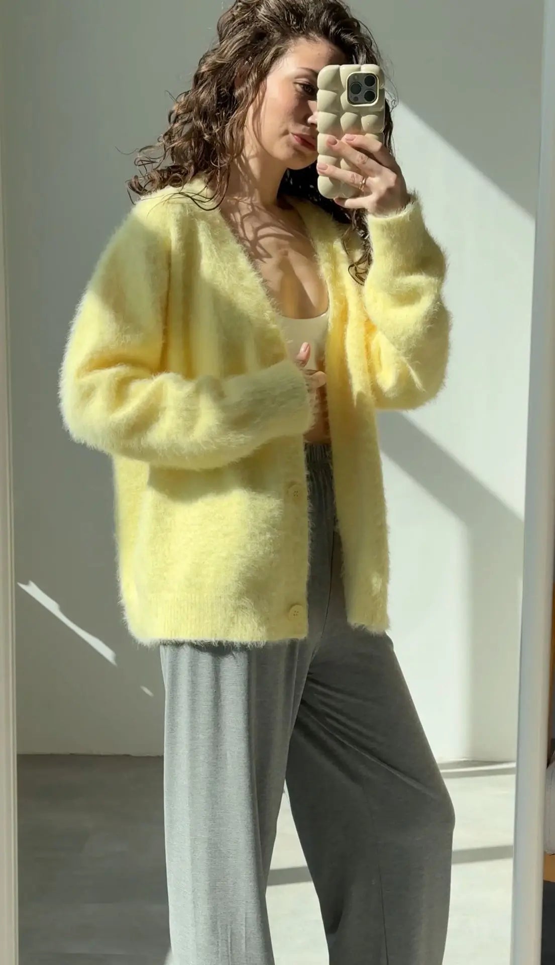 Women New Knitted Thick Cashmere Wool Cardigan Chic V Neck Single Breasted Fashion Long Sleeve Sweater Fall Winter Coat Outwear.