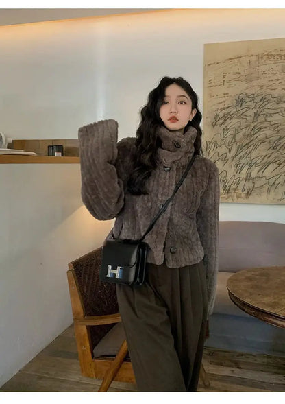 2025 Winter Fashion Stand Collar Warm Plush Short Jacket Women Autumn Retro Street Thickened Loose Harajuku Casual Short Jacket