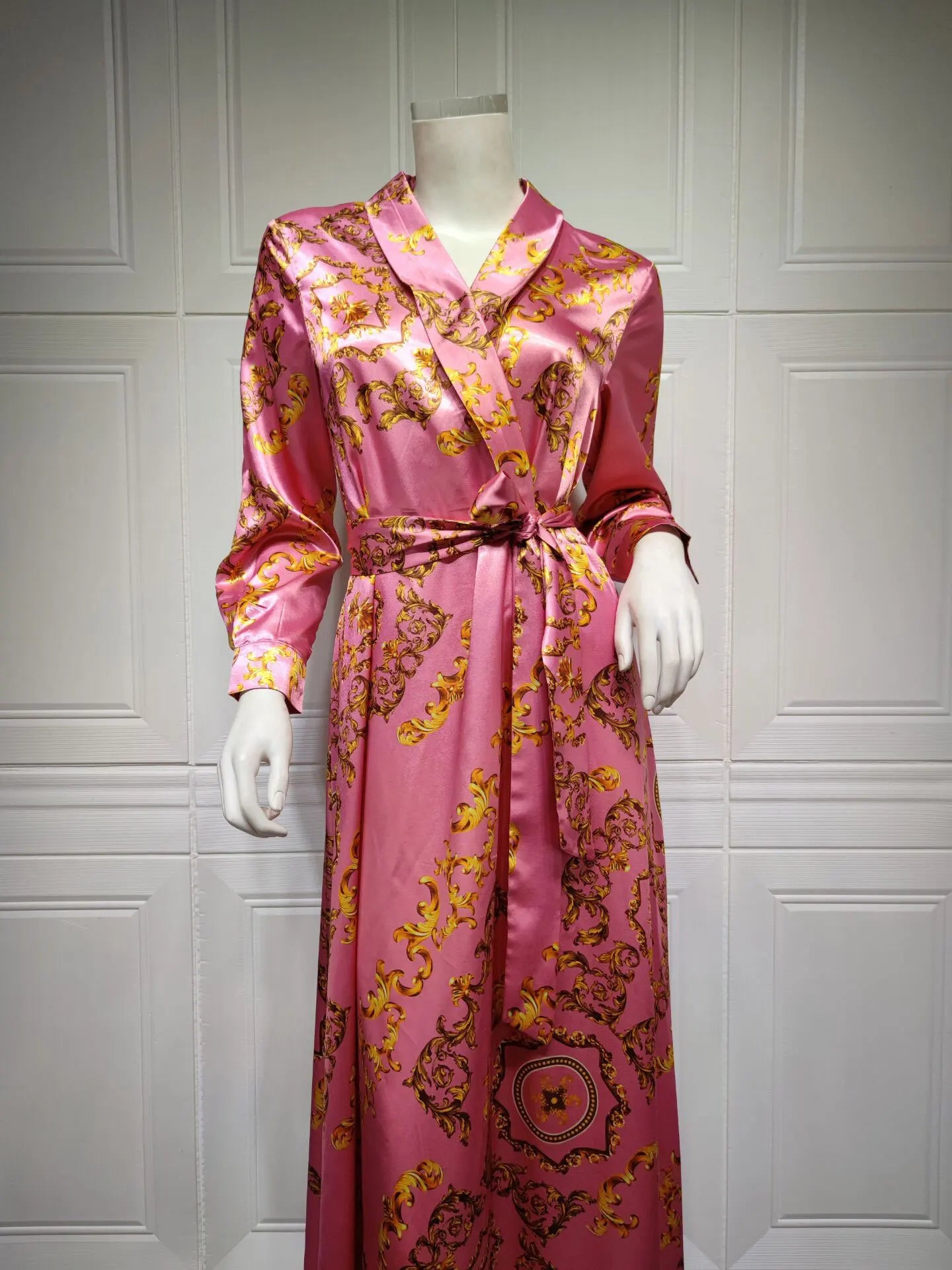 Frühling Muslimische Frauen Kleid Seide Marokkanischen Kaftan Langarm Türkei Dubai Spitze-up Abaya Islamische Kleidung Vestido Indien Kleider 2022