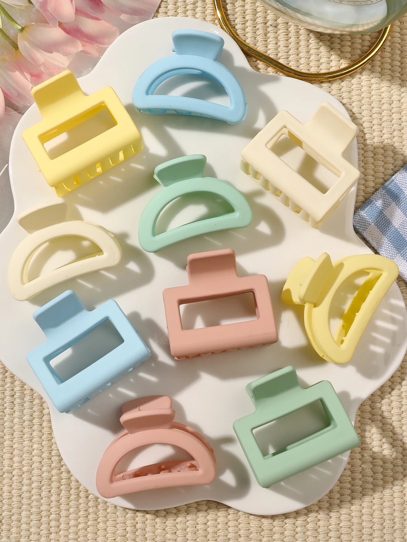 4 Pack Medium Small Hair Clips for Women, Claw Clips for Thick Thin Hair, Strong Hold Square Jaw Clips