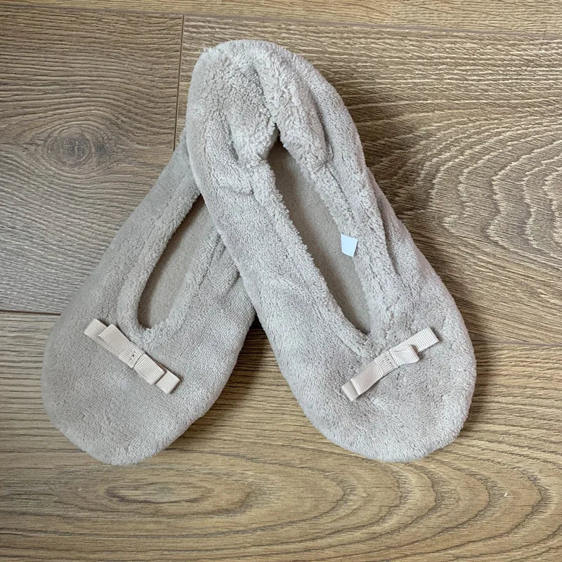 Home Slipper Women Winter Warm Indoor Floor Shoes Flat Fluffy Lazy Female Black house Ballerina Slipper Socks dancing Flipflop.