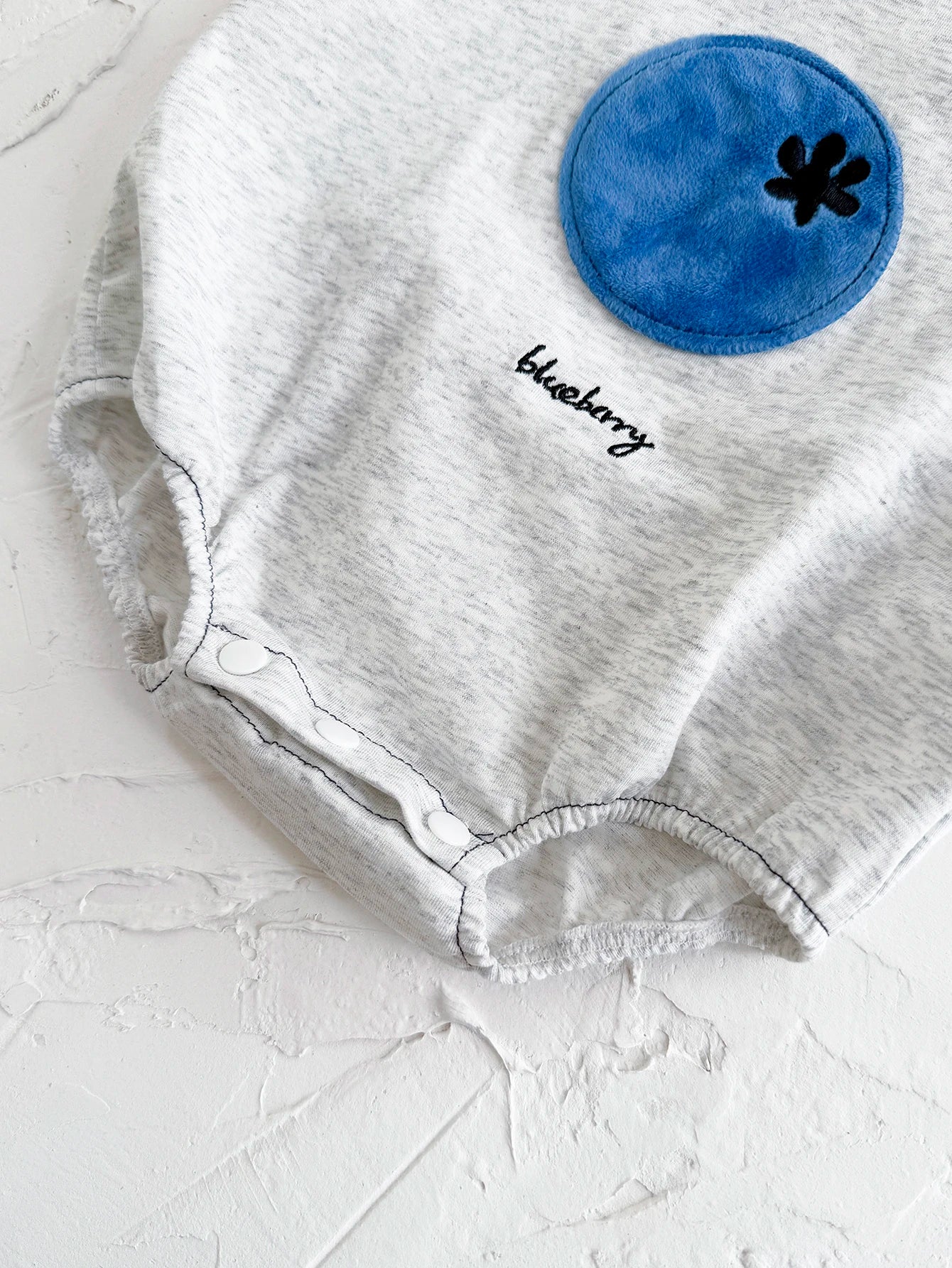 INS Sommer Neue Baby Body Neugeborenen Kleidung Jungen Mädchen Baumwolle Dreieck Strampler Plüsch brief Kurzarm Infant 0-18M