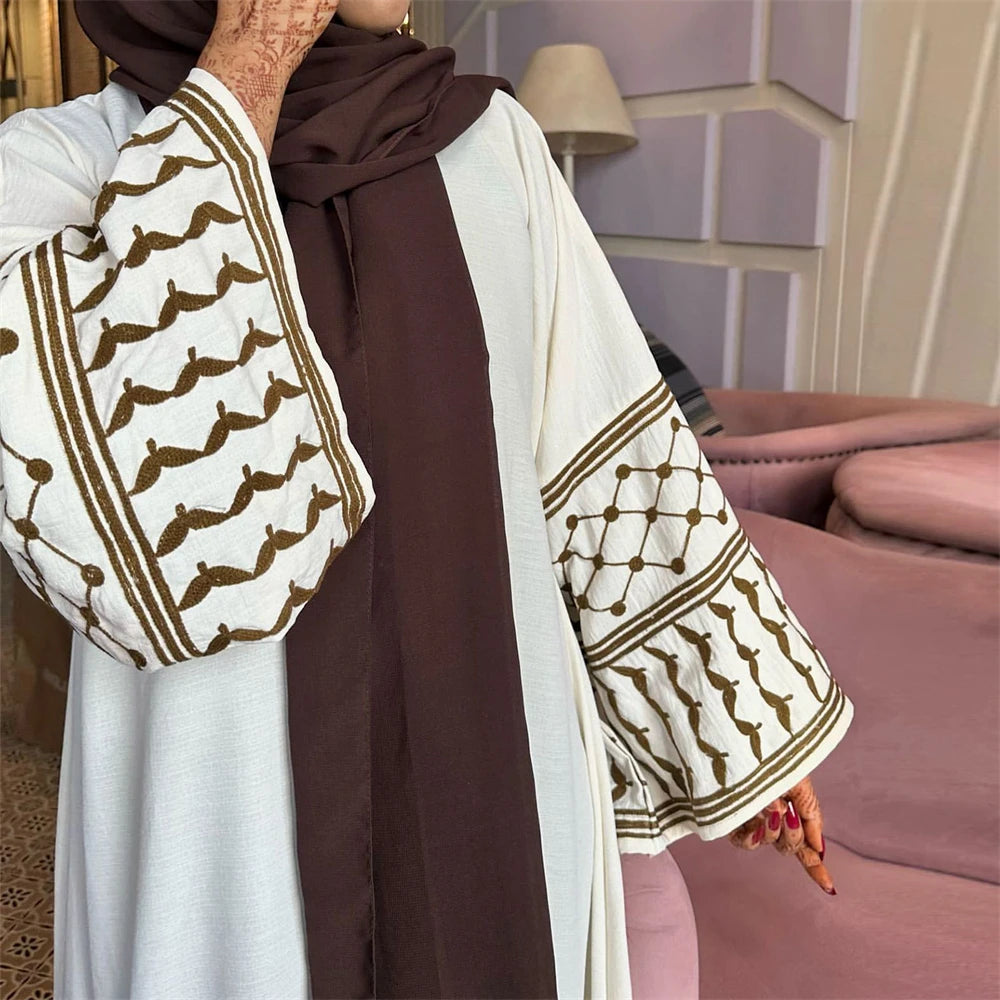 Butterfly Embroidered Open Kimono Abaya Dubai Luxury 2024 Islam Muslim Kaftan Modest Dress Kebaya Damen Robe Abayas For Women.
