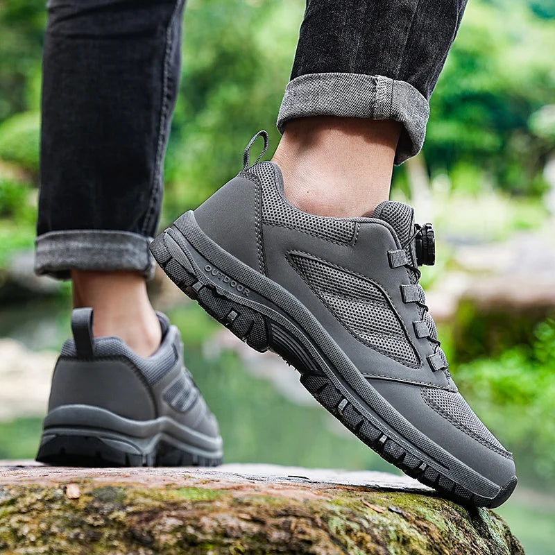 Männer Turnschuhe Stilvolle Rotierenden Schnalle Wanderschuhe Einfarbig Komfortable Nicht-slip Sportliche Schuhe Plus Größe Männer Schuhe Leder.