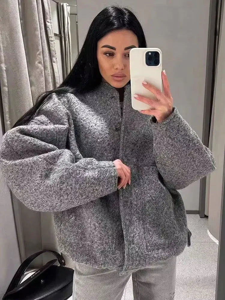 TRZA Frauen Mode Mit Taschen Übergroßen Bomber Jacke Mantel Vintage Langarm Druckknopf Weibliche Oberbekleidung Chic Tops.