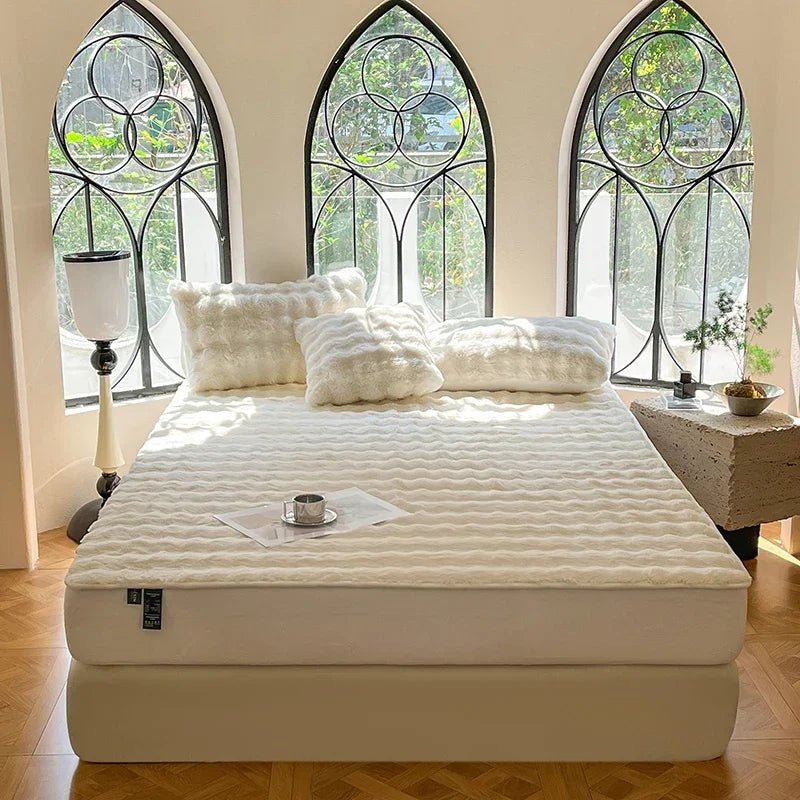 Fluffy Plush Fitted Bed Sheet Solid Color Long Hair Fleece Bed Cover For Double Bed fundas de colchón Winter Warm Mattress Cover.