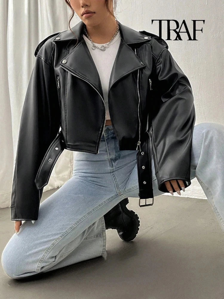 TRAF Damen Vintage lose Lederjacke Gürtel Schulter Abzeichen Zip Revers Jacke Handsome Washed Leder Motorrad Kleidung.