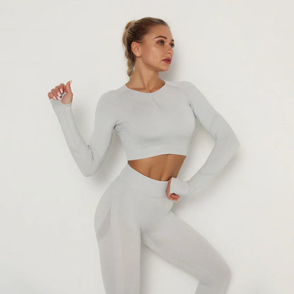 Solid Color Sexy Seamless Yoga Long Sleeves for Woman Slim Casual Sports Running Gym Workout Top Quick Drying Fitness Top.