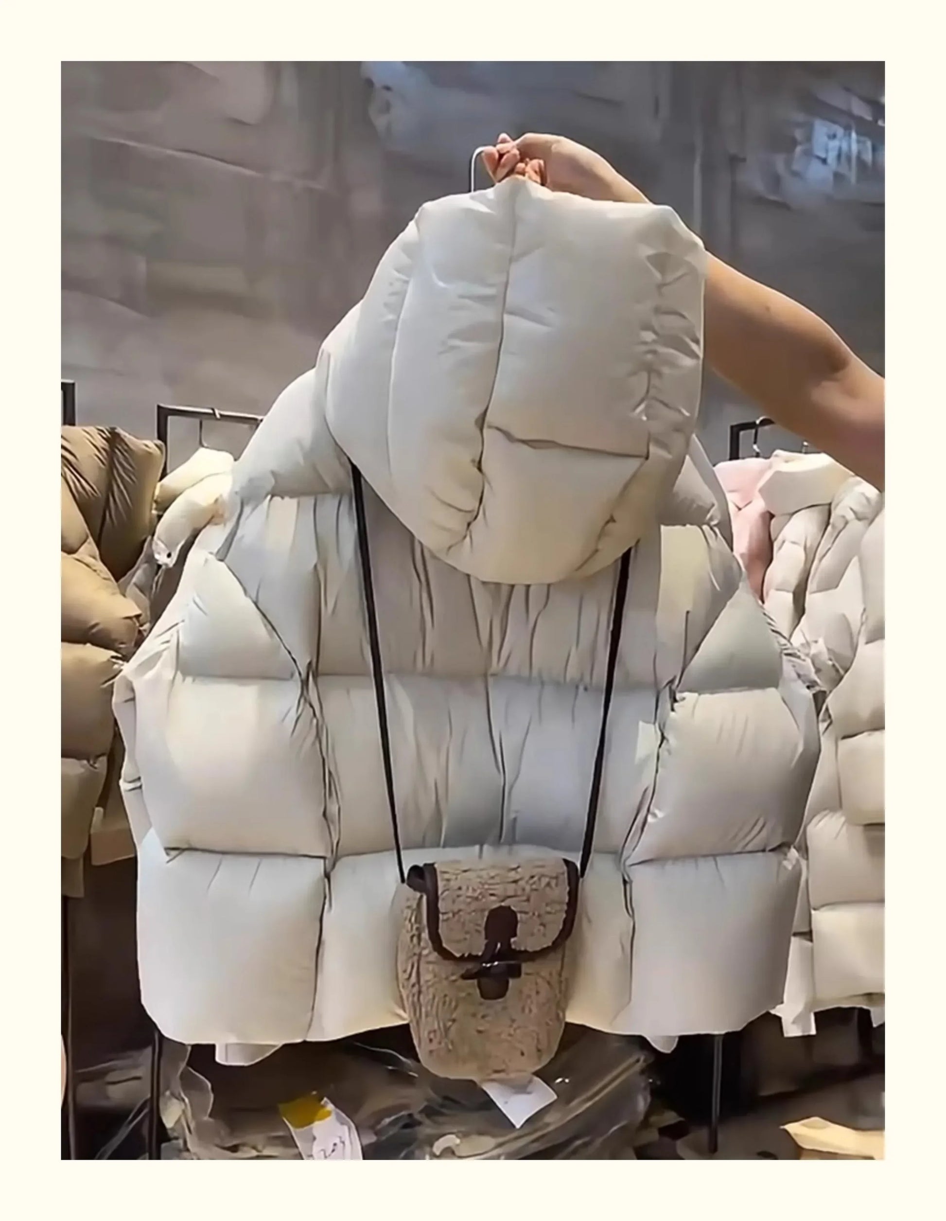 90 % weiße Entendaunen-Damen-Daunenjacken, 2025, neue weibliche Stehkragen-Pufferjacke, lässige lose Parkas mit Kapuze.