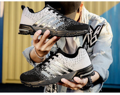 New fashionable plus-size men's casual sports shoes, walking and running shoes, tennis vulcanized men's shoes.