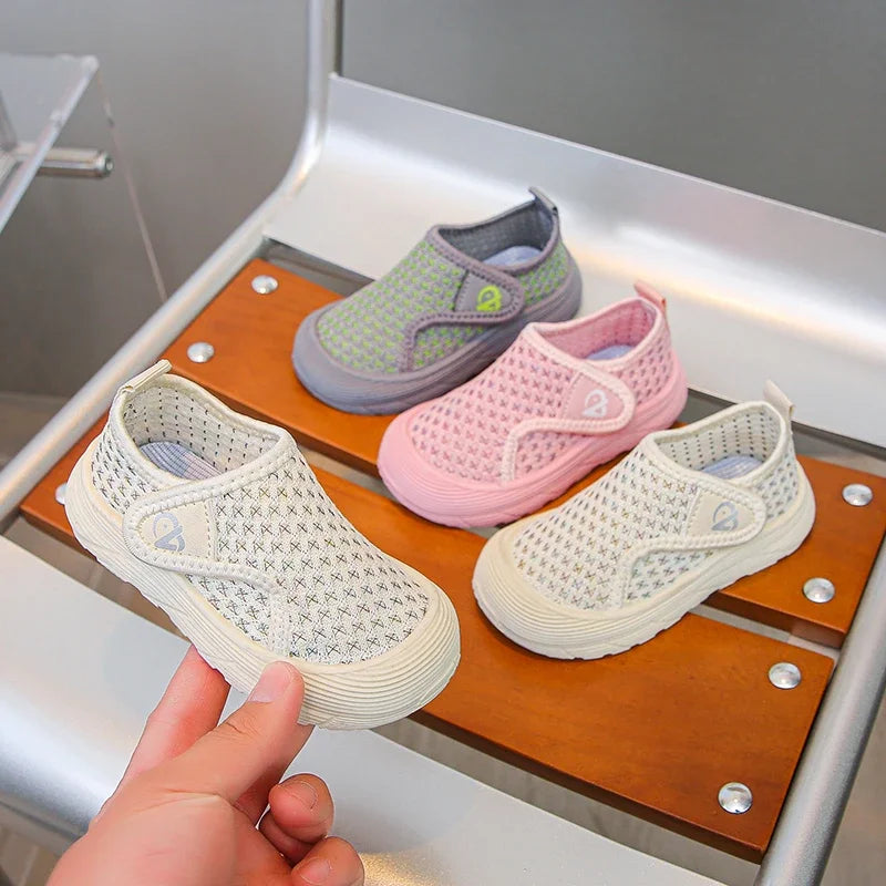 Students Casual Shoes Mesh Breathable Children Tennis Shoes Soft Bottom Comfortable 2025 New Fashion Kids Sports Shoes Non-slip.