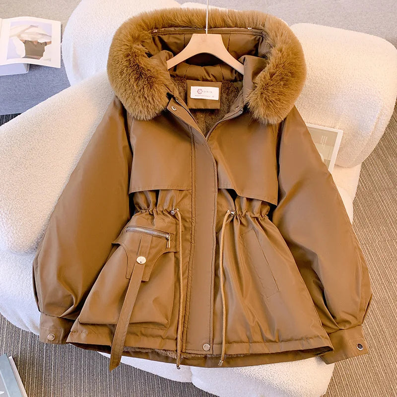 Neue frauen Baumwolle Gefütterte Plüsch Warme Mantel 2024 Herbst Winter Parkas Mantel frauen Lange Sleeve Zipper Mit Kapuze Kordelzug parkas.