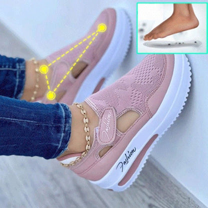 Rote Turnschuhe Frauen Schuhe Frau Tennis Schuhe Leinwand Schuh Weibliche Casual Schuhe Damen Sport Schuhe Plattform Sneaker Aushöhlen Schuhe.